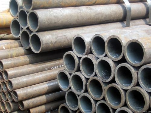 Hot rolled steel pipe