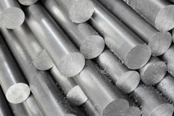 WHAT IS THE HISTORY OF STAINLESS STEEL？